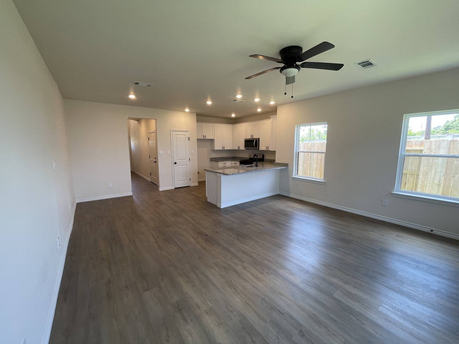 Development 04 — site photograph 9